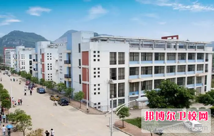 2023廣西科技大學(xué)附屬衛(wèi)生學(xué)校招生計(jì)劃 招生人數(shù)是多少(附要求、條件、對(duì)象)